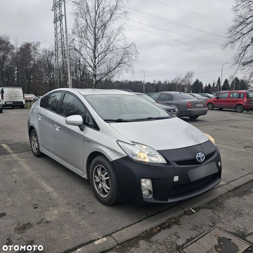Toyota Prius - 2