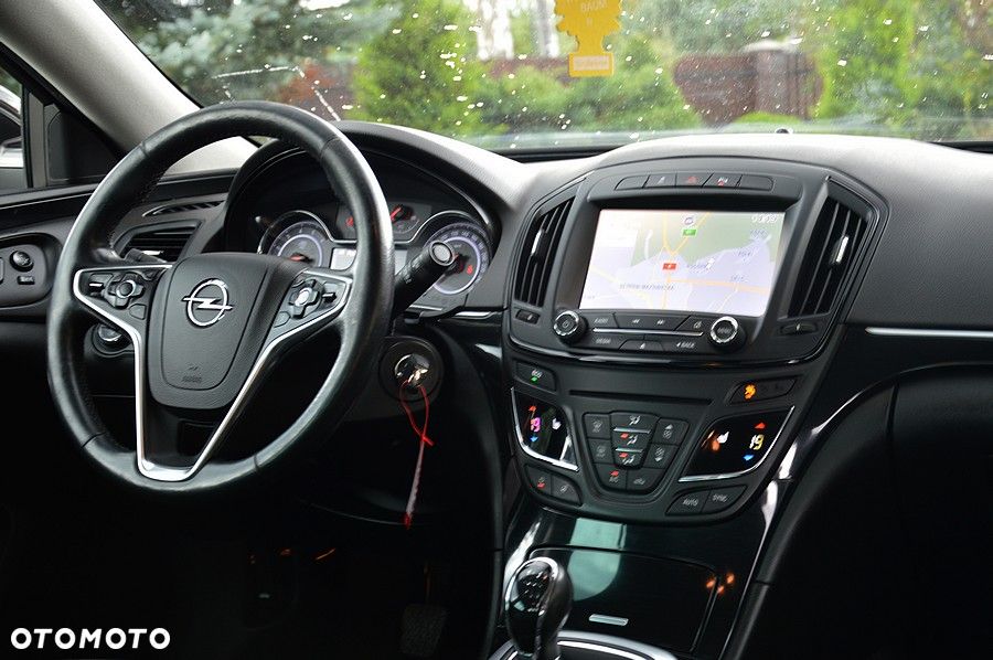Opel Insignia 2.0 CDTI S&S - 32