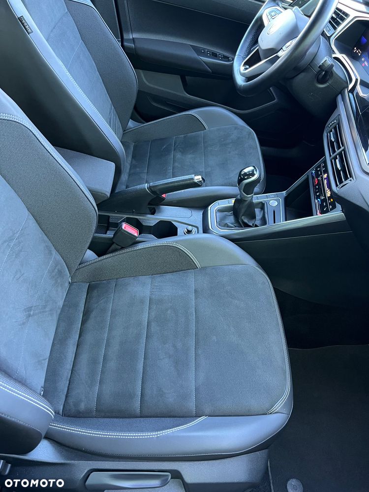 Volkswagen Polo - 12