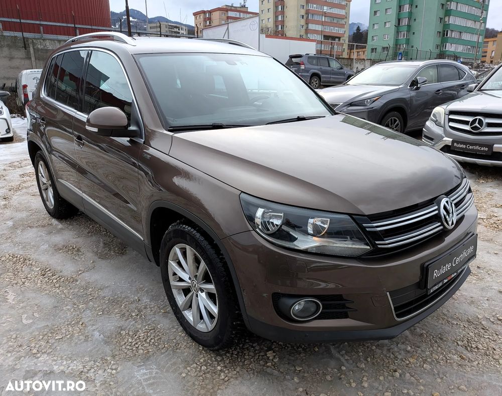 Volkswagen Tiguan 2.0 TDI DPF 4Motion BlueMotion Technology DSG Sport & Style - 3