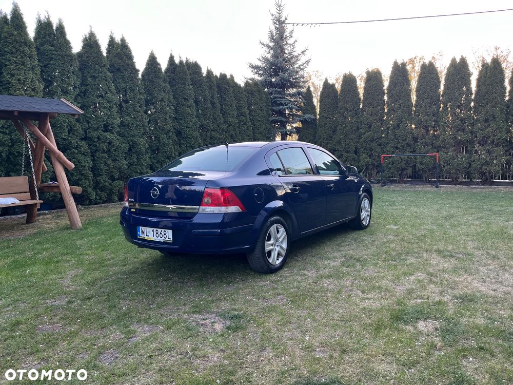 Opel Astra 1.6 Active - 4