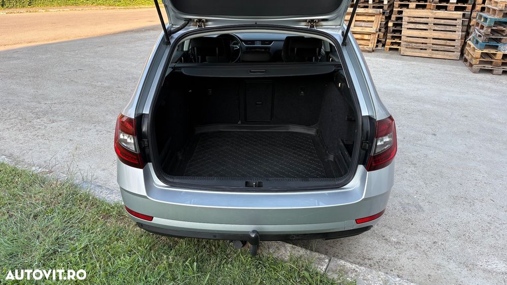Skoda Octavia - 13