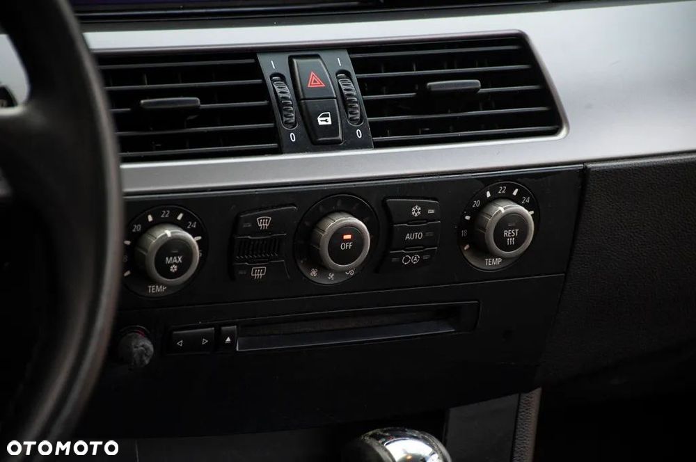 BMW Seria 5 - 30
