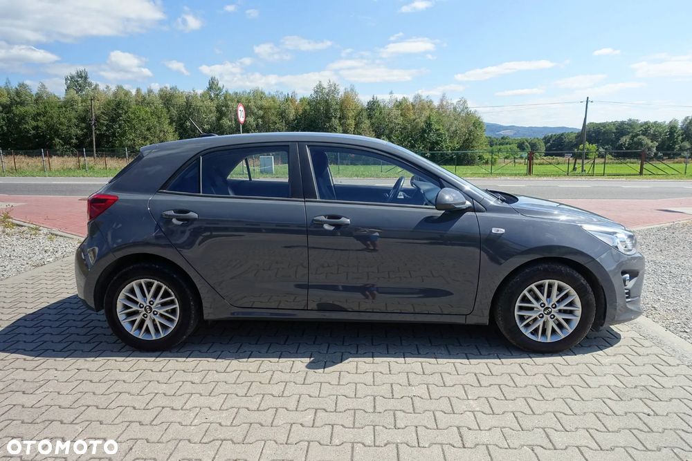 Kia Rio 1.0 T-GDI 120 Platinum Edition - 4
