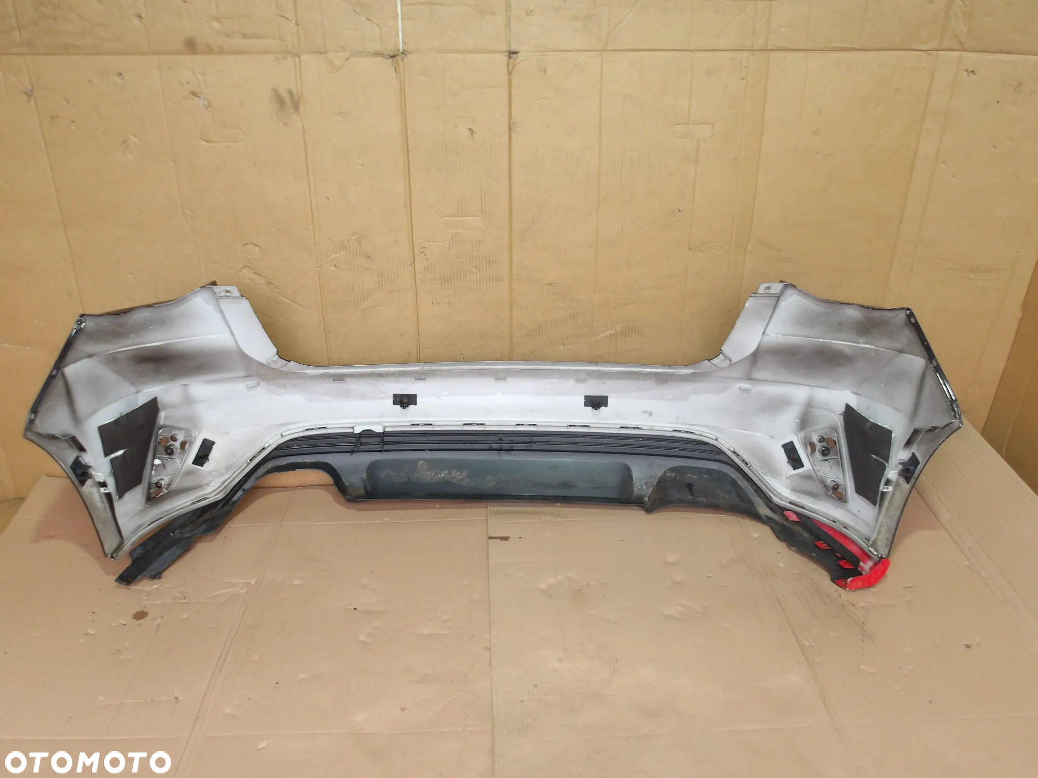 ZDERZAK TYLNY TYL FORD FOCUS MK4 HB ST 6PDC - 9