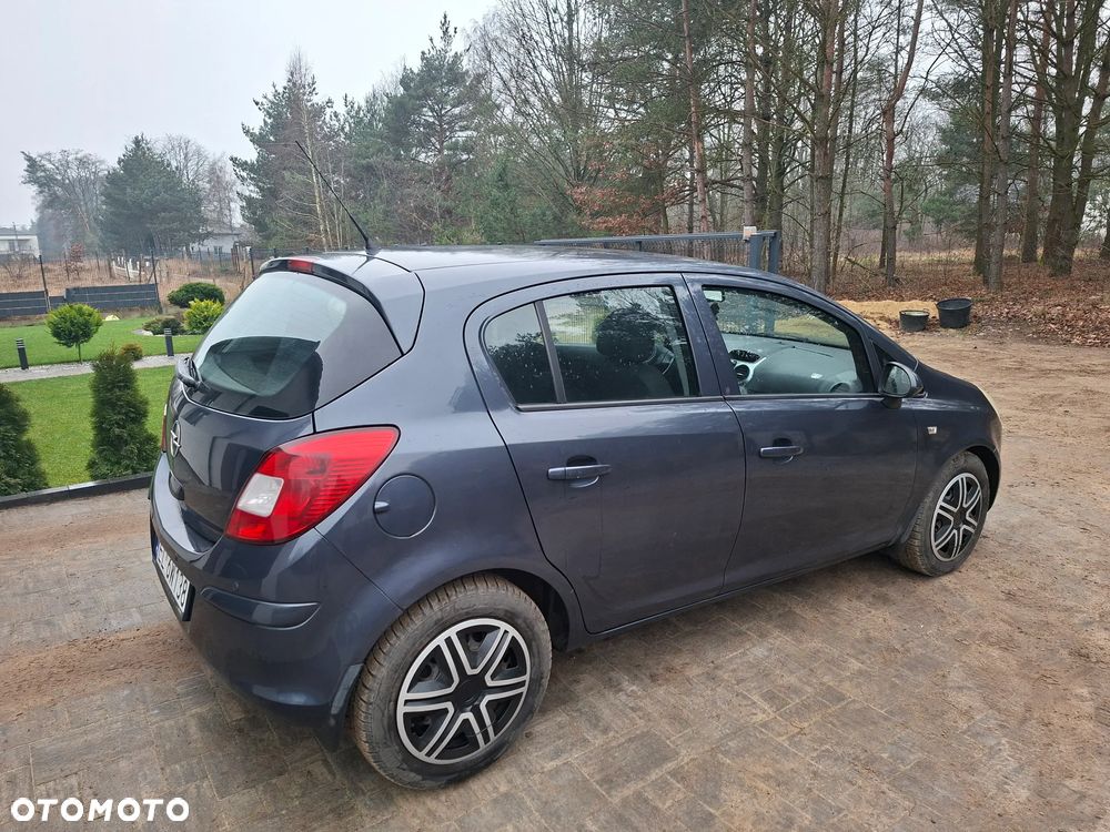 Opel Corsa 1.4 16V Enjoy - 1