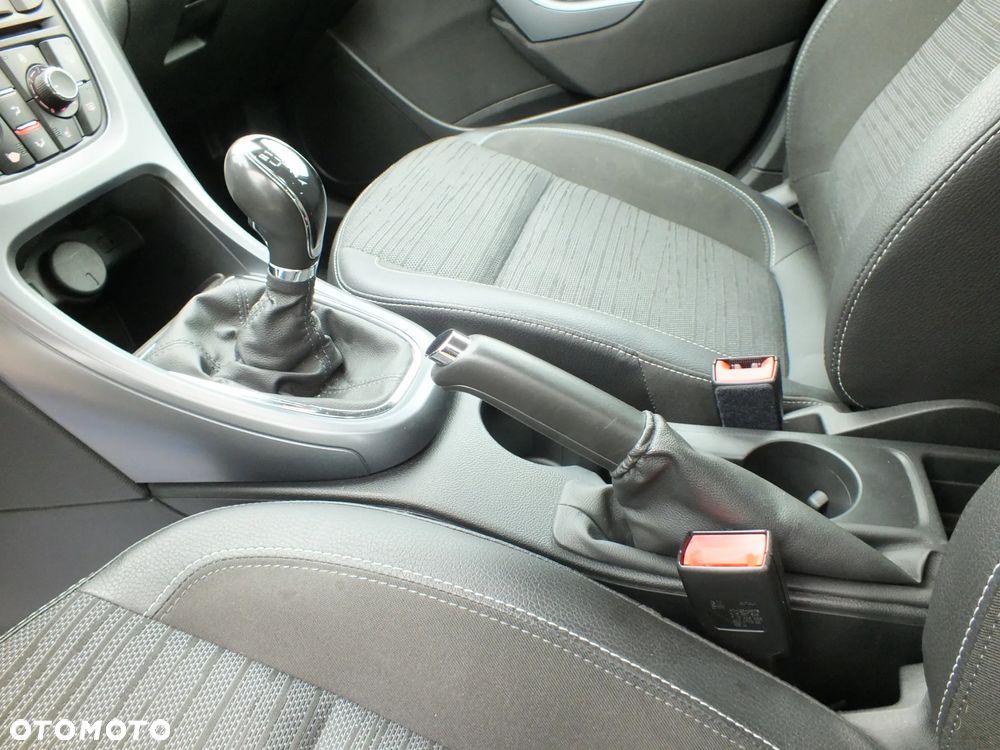 Opel Astra - 12