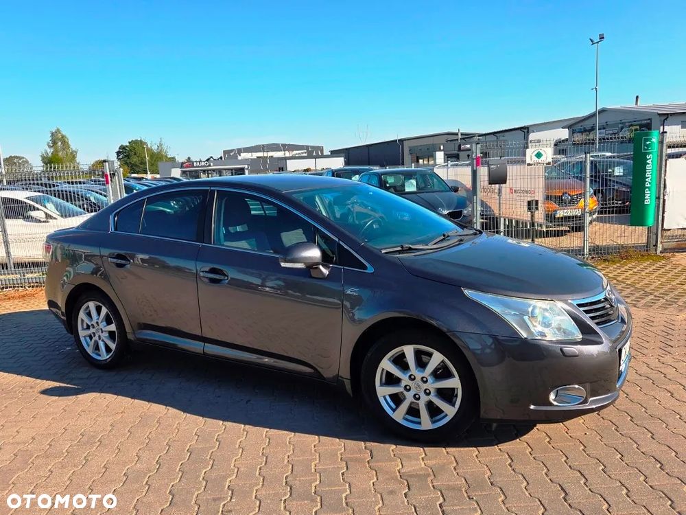 Toyota Avensis 2.2 D-4D Prestige NAVI - 5