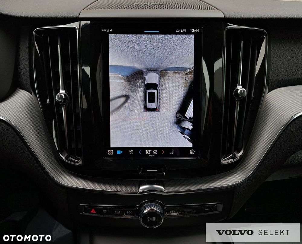 Volvo XC 60 - 24
