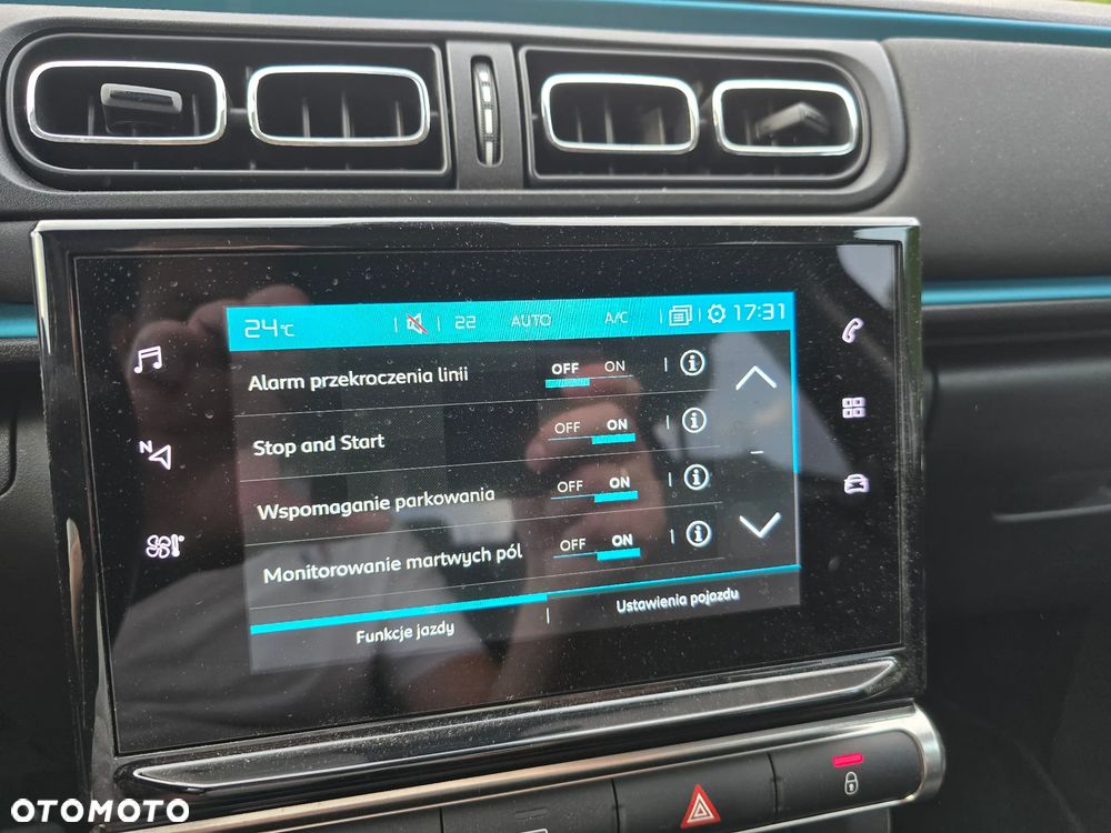 Citroën C3 Pure Tech 110 S&S EAT6 SHINE - 8