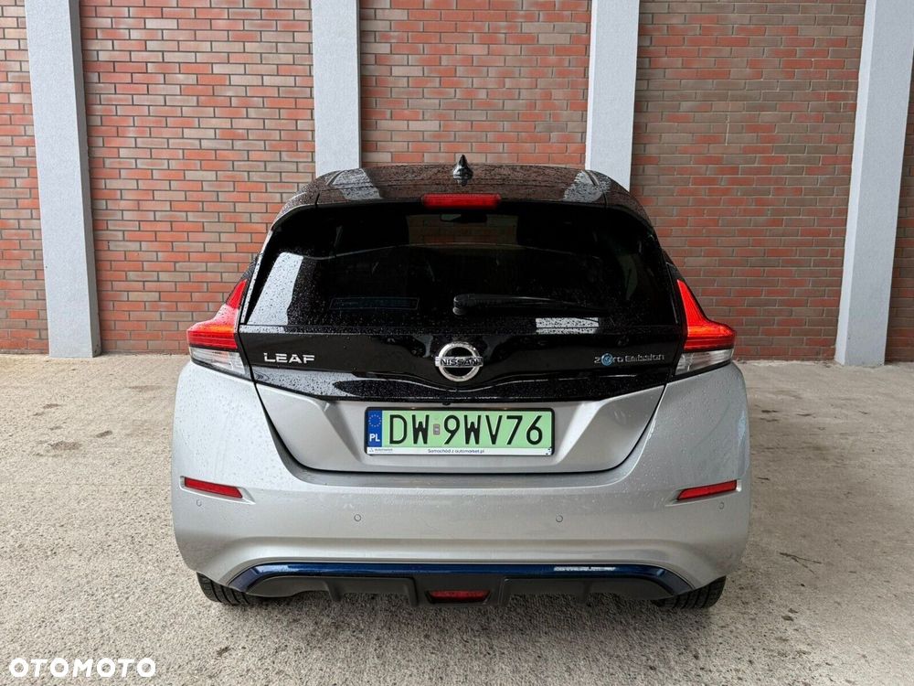 Nissan Leaf - 5