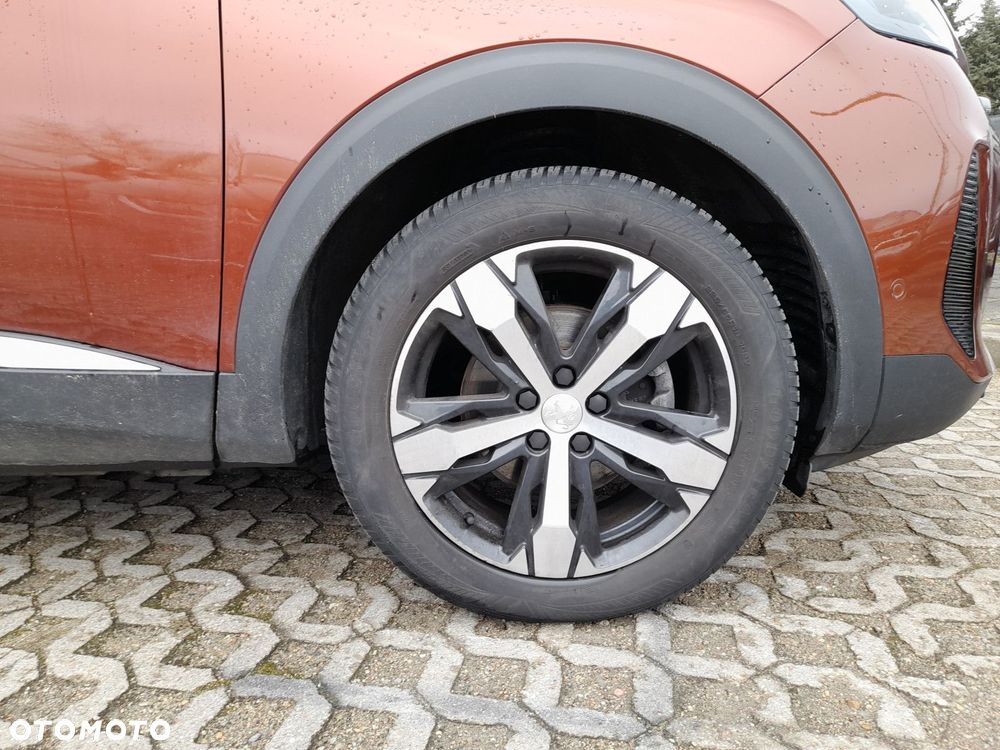 Peugeot 5008 1.2 PureTech Allure S&S - 8