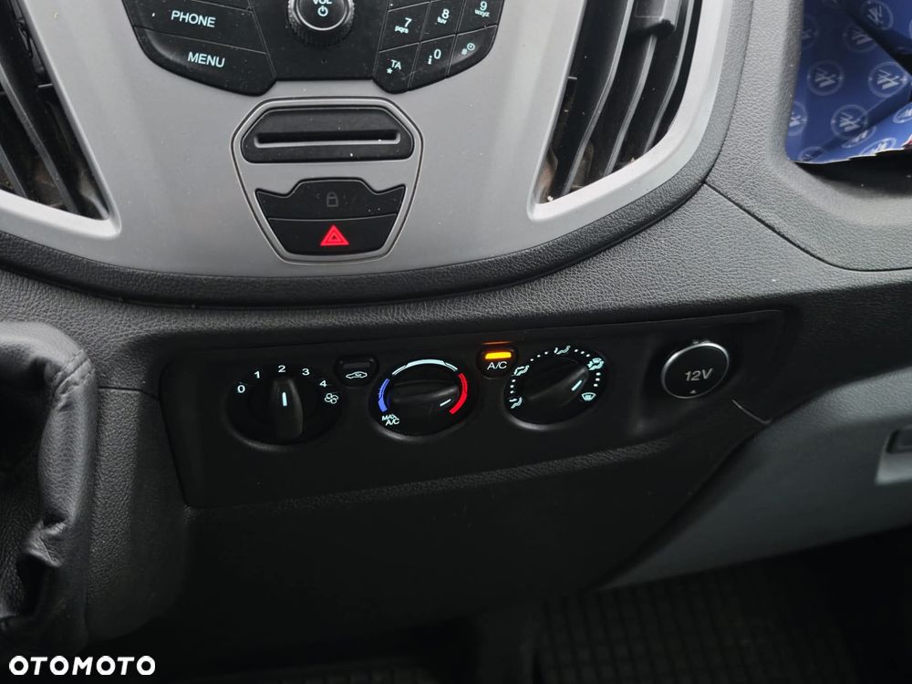 Ford Transit - 9