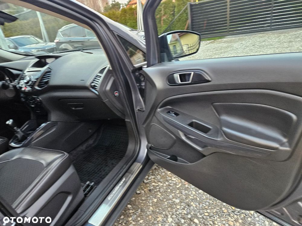 Ford EcoSport - 34