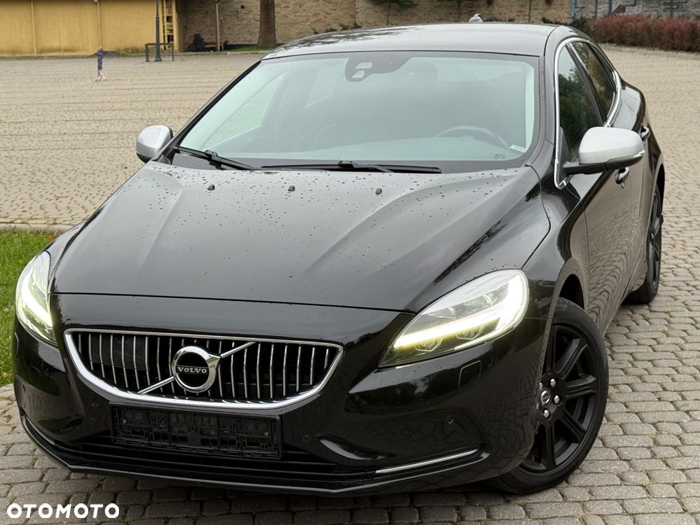 Volvo V40 D3 Inscription - 18