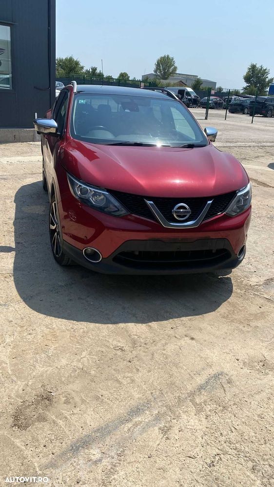 Dezmembram Nissan Qashqai 2015 suv 1.6 4x4 - 1