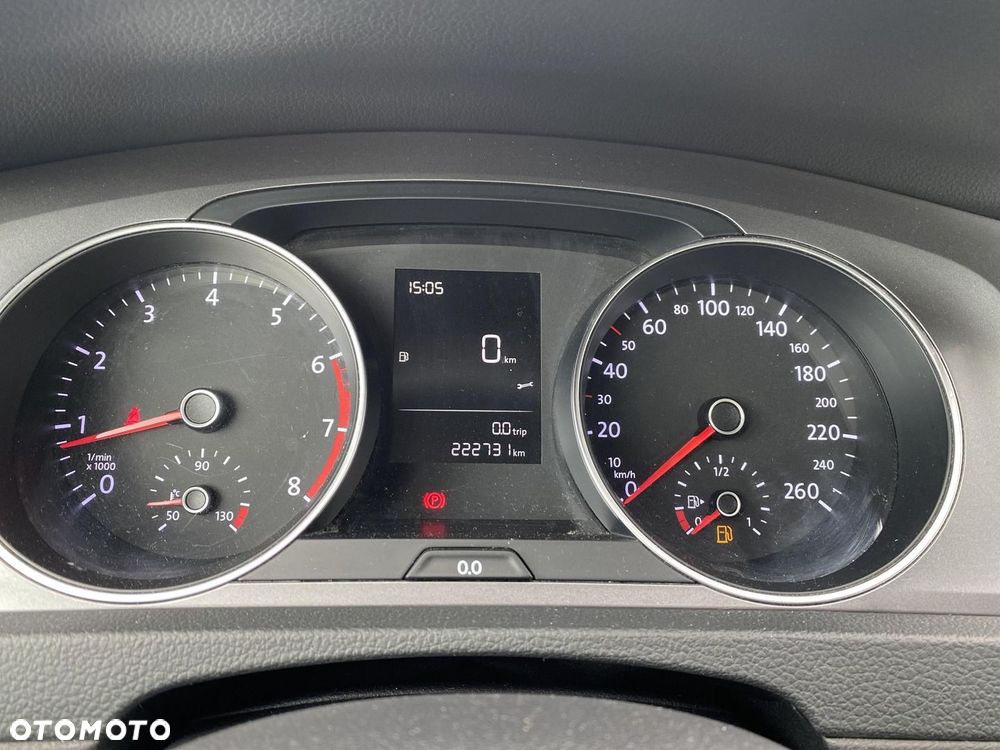 Volkswagen Golf VII 1.2 TSI BMT Trendline - 18