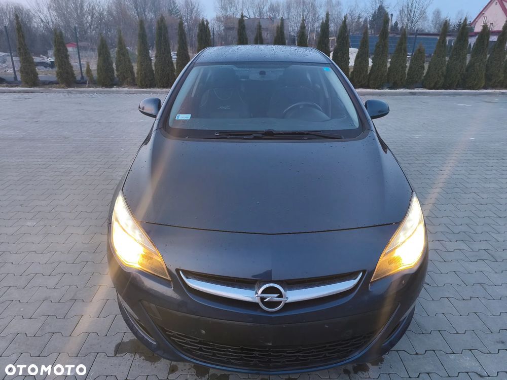 Opel Astra - 1