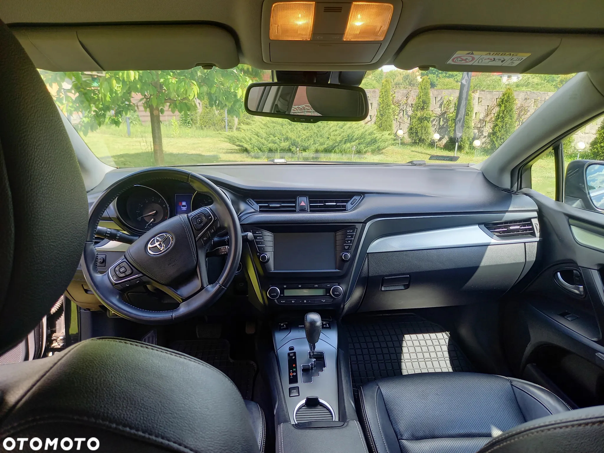 Toyota Avensis - 6