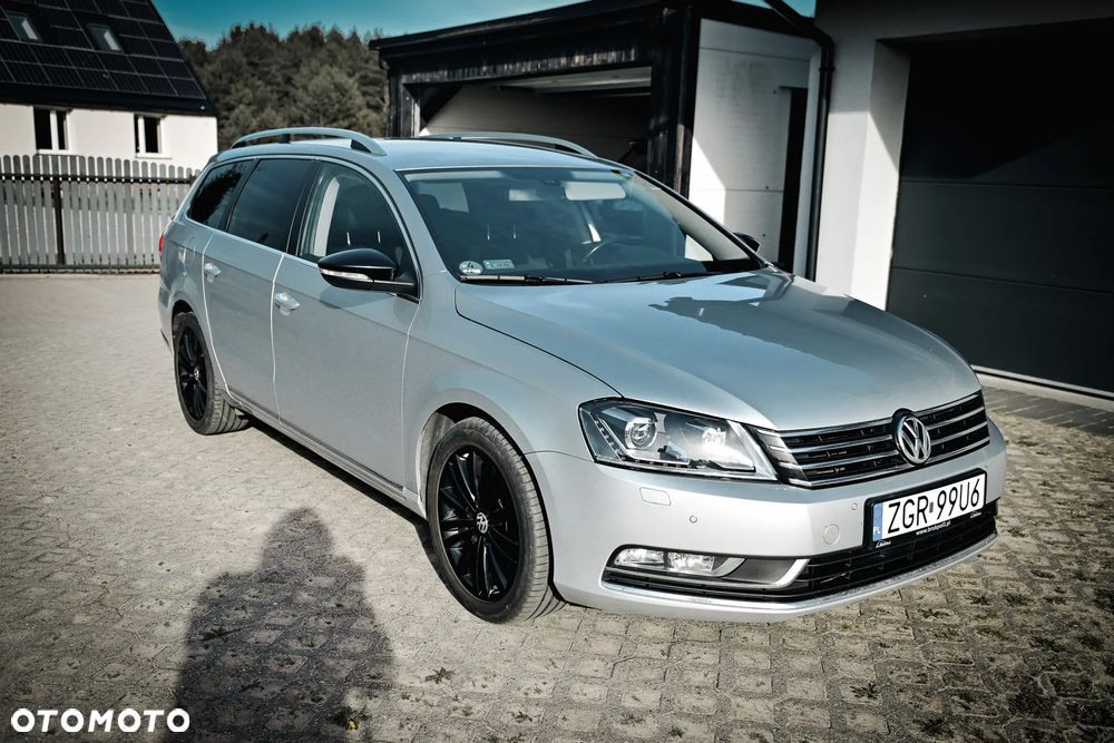 Volkswagen Passat 2.0 Blue TDI DSG SCR Comfortline - 17