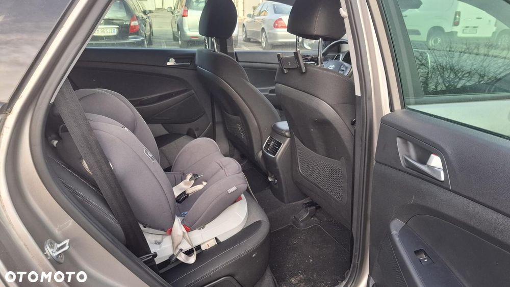 Hyundai Tucson - 8