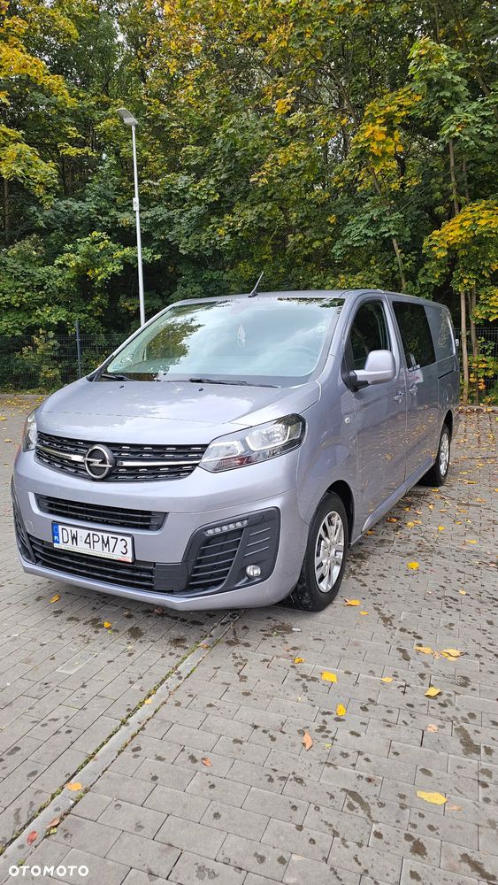 Opel Vivaro - 1