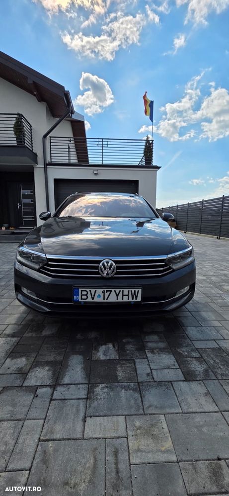 Volkswagen Passat 2.0 TDI DSG Comfortline - 10