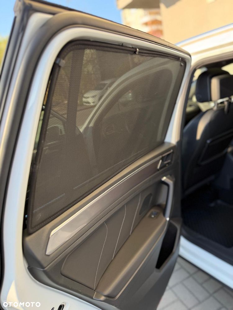 Volkswagen Tiguan Allspace 2.0 TSI 4Mot Highline DSG - 21