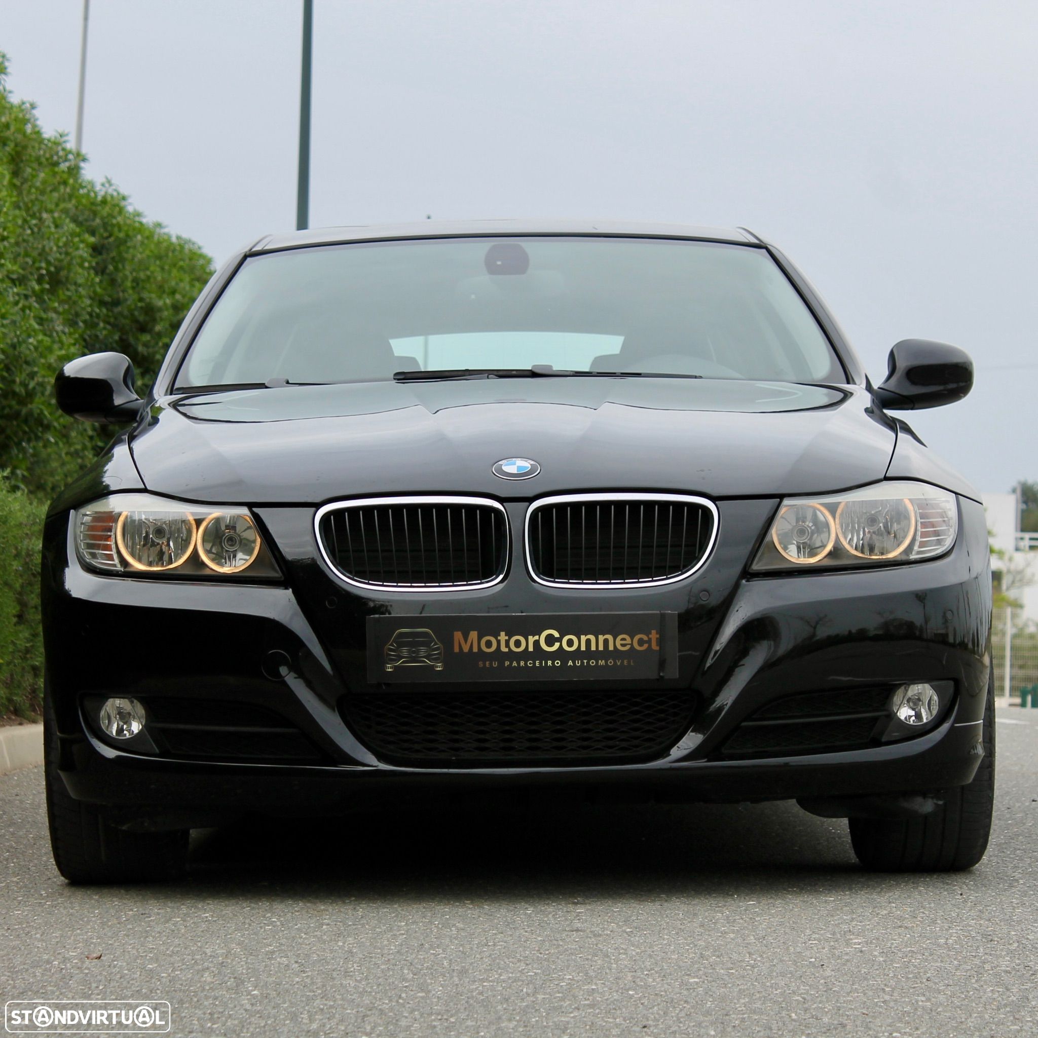 BMW 318 d Touring Sport - 1