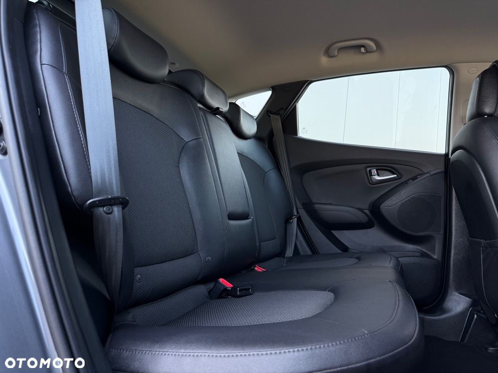 Hyundai ix35 1.6 2WD Fifa World Cup Edition - 22