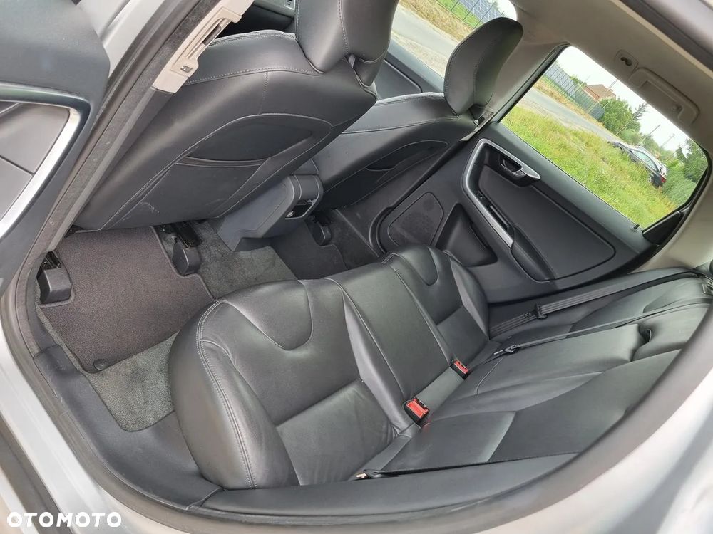Volvo XC 60 - 14