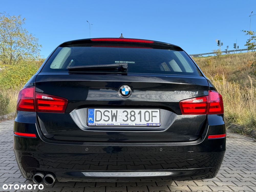 BMW Seria 5 2011 photo 4