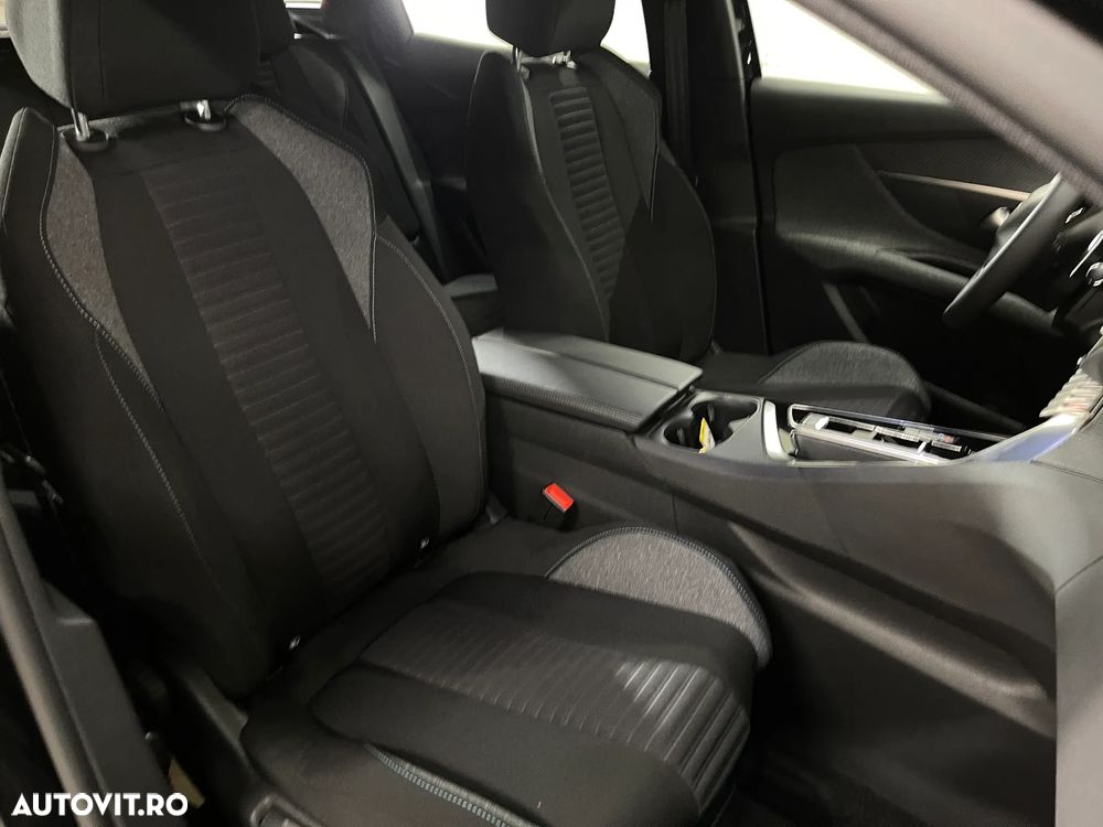 Peugeot 3008 PHEV 180 EAT8 Active Pack - 10