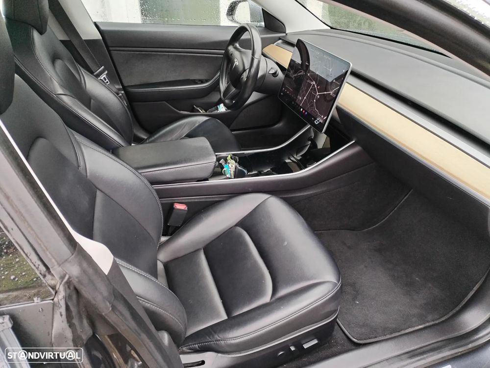 Tesla Model 3 Long-Range Dual Motor AWD - 5