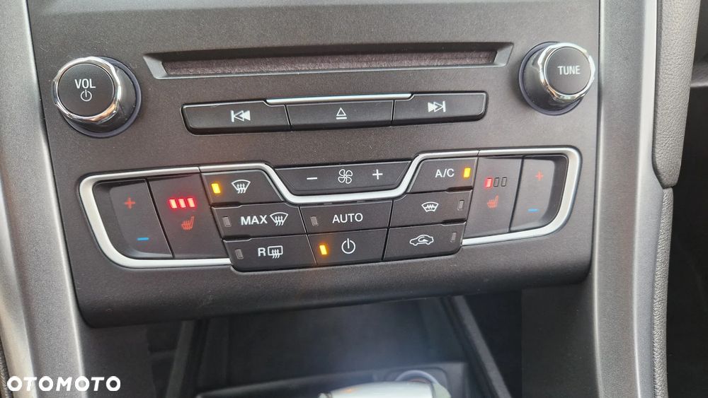 Ford Mondeo 2.0 TDCi ST-Line PowerShift - 22