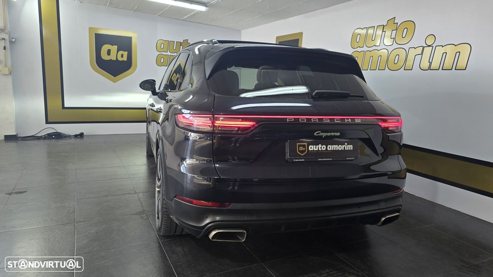 Porsche Cayenne - 14