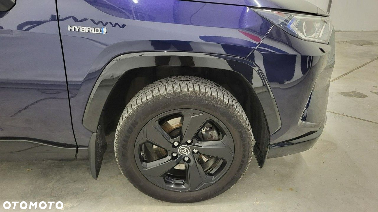 Toyota RAV4 - 4