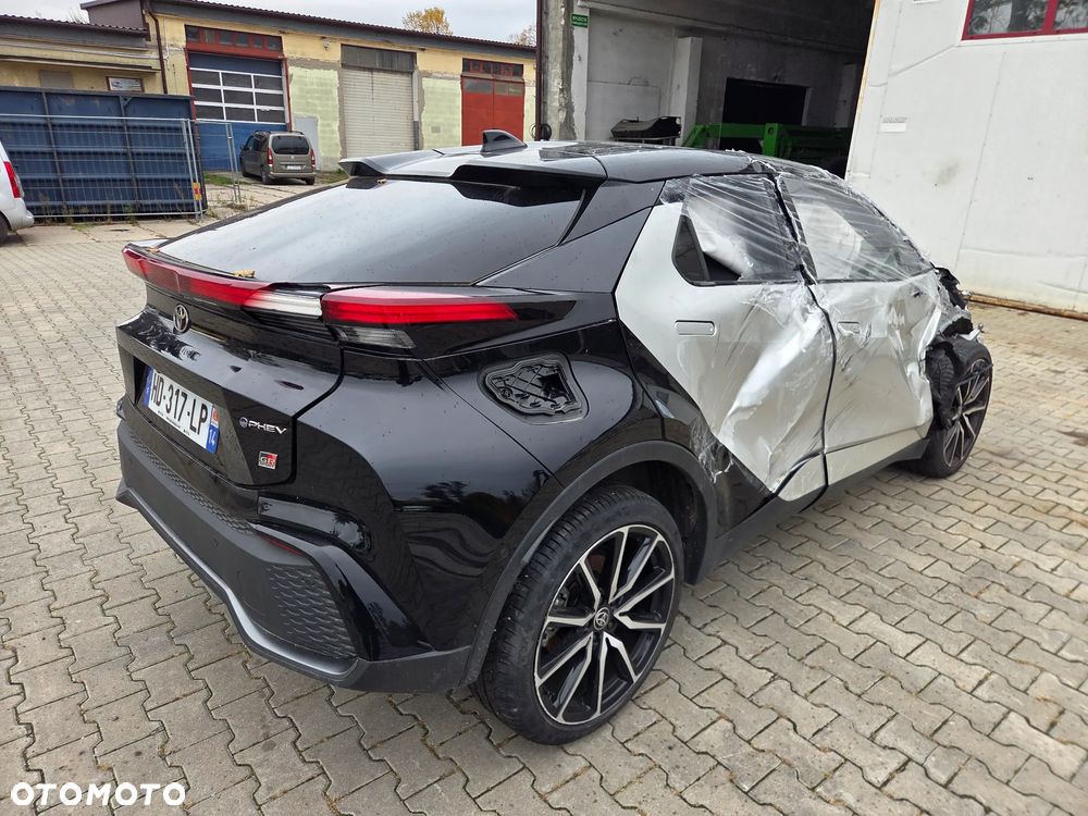 Toyota C-HR 2.0 GR SPORT Premiere - 4