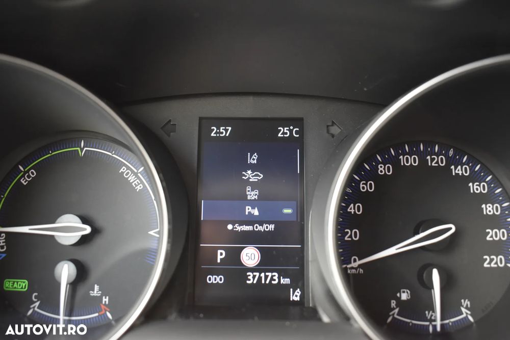 Toyota C-HR 2.0 HSD 184 CP 4x2 CVT Style - 24