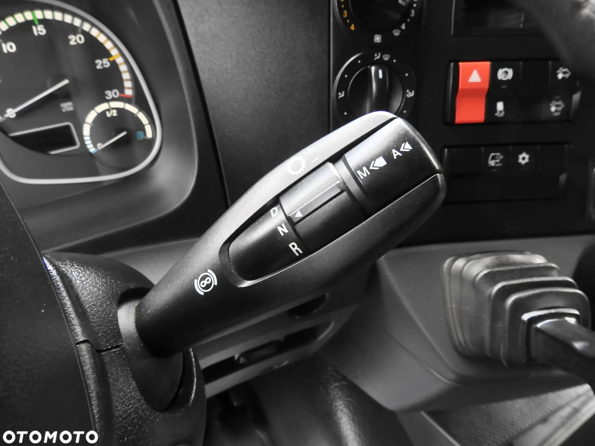 Mercedes-Benz ATEGO 12.24 KONTENER WINDA 18 PALET TEMPOMAT KLIMATYZACJA AUTOMAT BLIŹNIACZE KOŁA 7698KM [ 929526 ] - 34