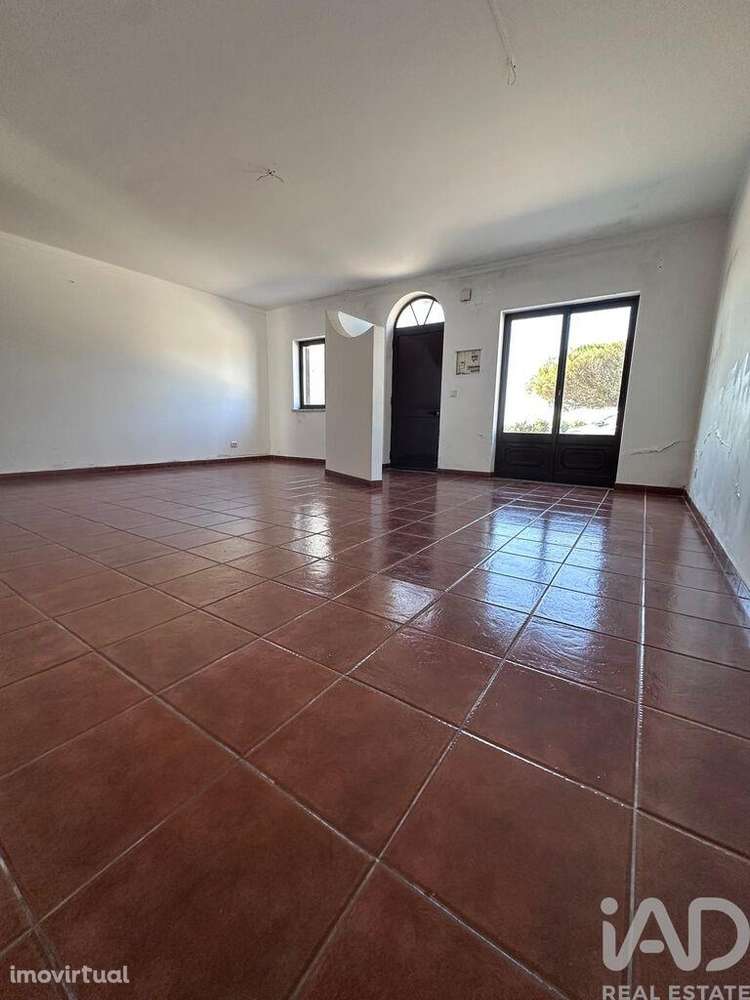Casa / Villa T3 em Atouguia da Baleia de 138,00 m2 - Grande imagem: 2/30