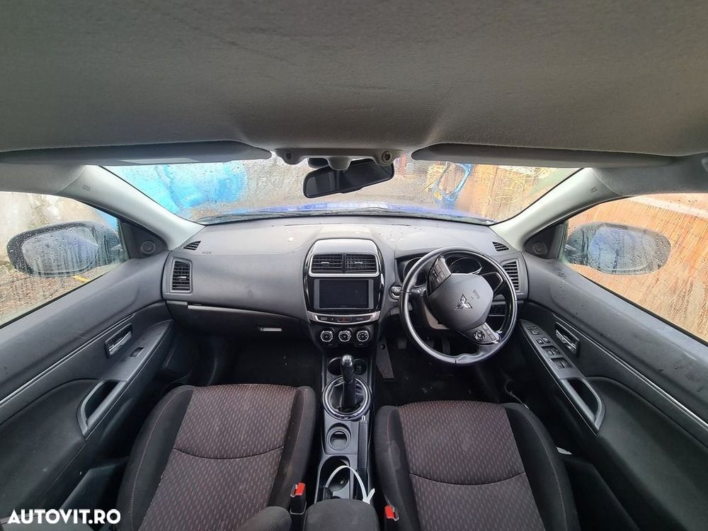 Dezmembrari dezmembrez  Mitsubishi ASX facelift 1.8D 1.6i 2016 - 2018 - 7