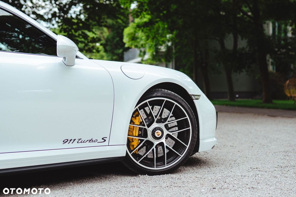 Porsche 911 - 12