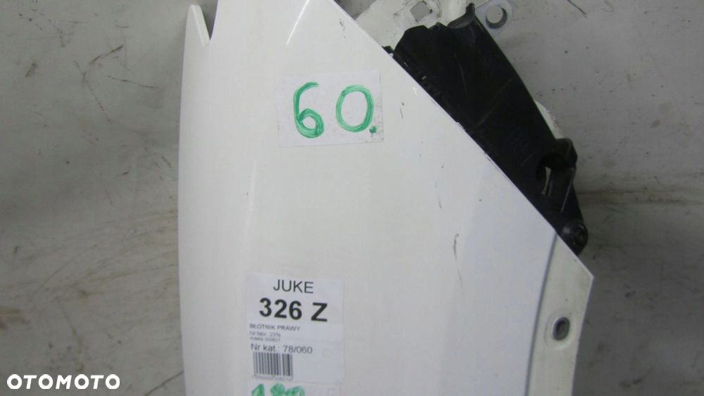 NISSAN JUKE F15 BŁOTNIK PRAWY PRZÓD 326 Z 10- - 4