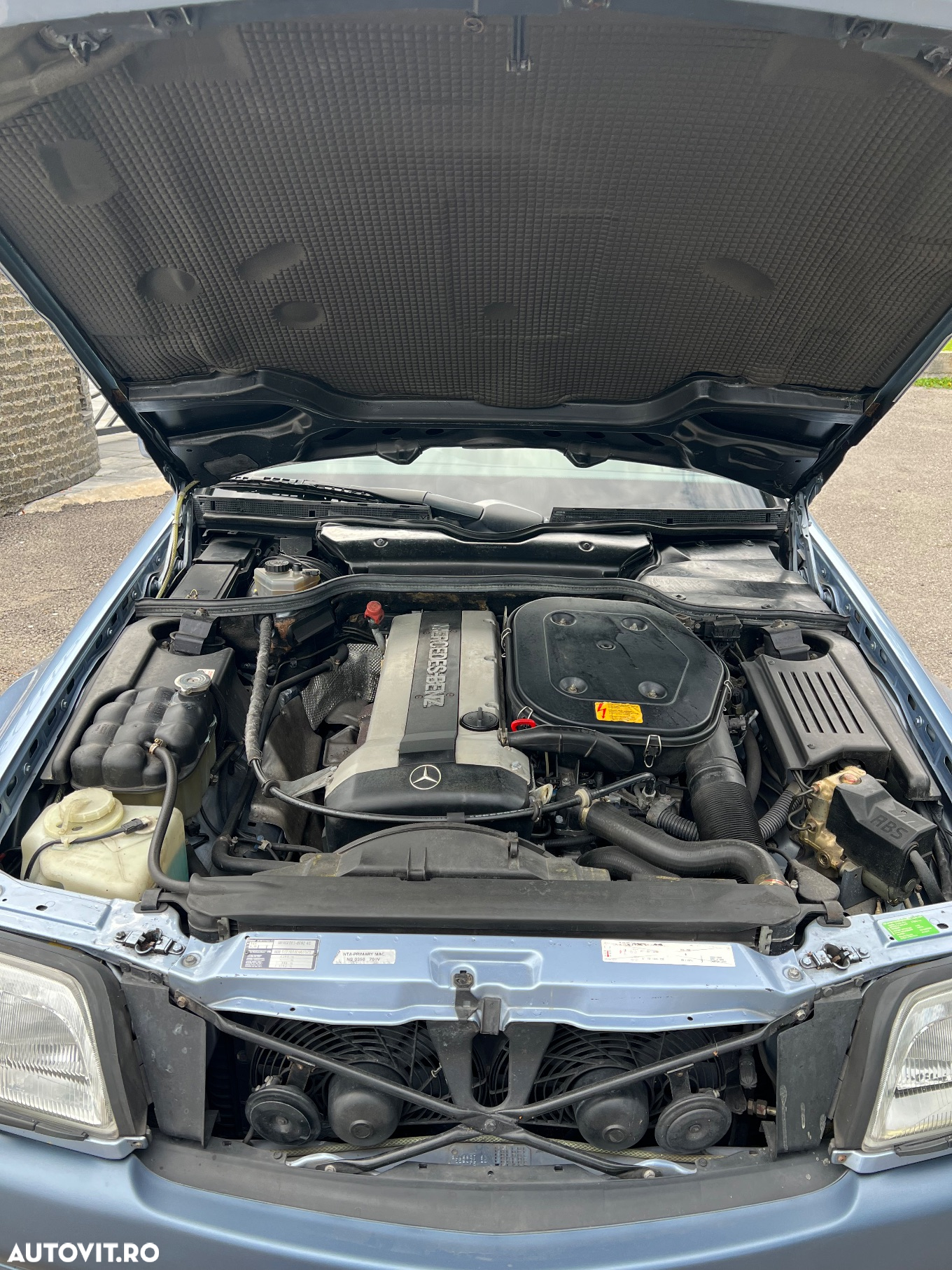 Mercedes-Benz SL - 15