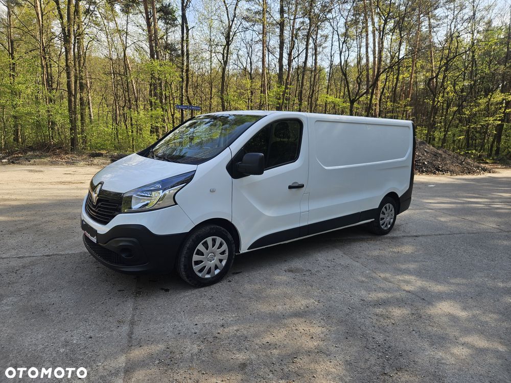 Renault Trafic - 1
