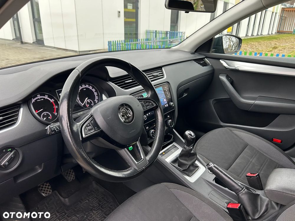 Skoda Octavia 1.4 TSI Ambition - 12