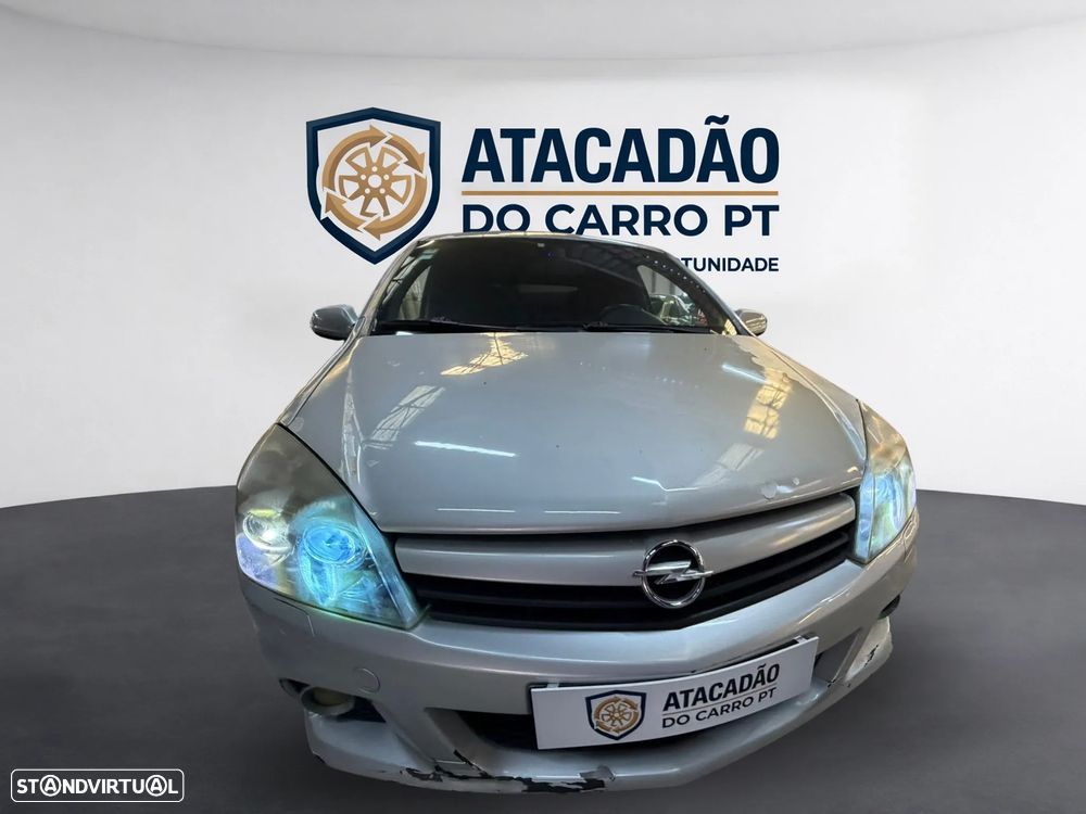 Opel Astra GTC 1.7 CDTI - 4