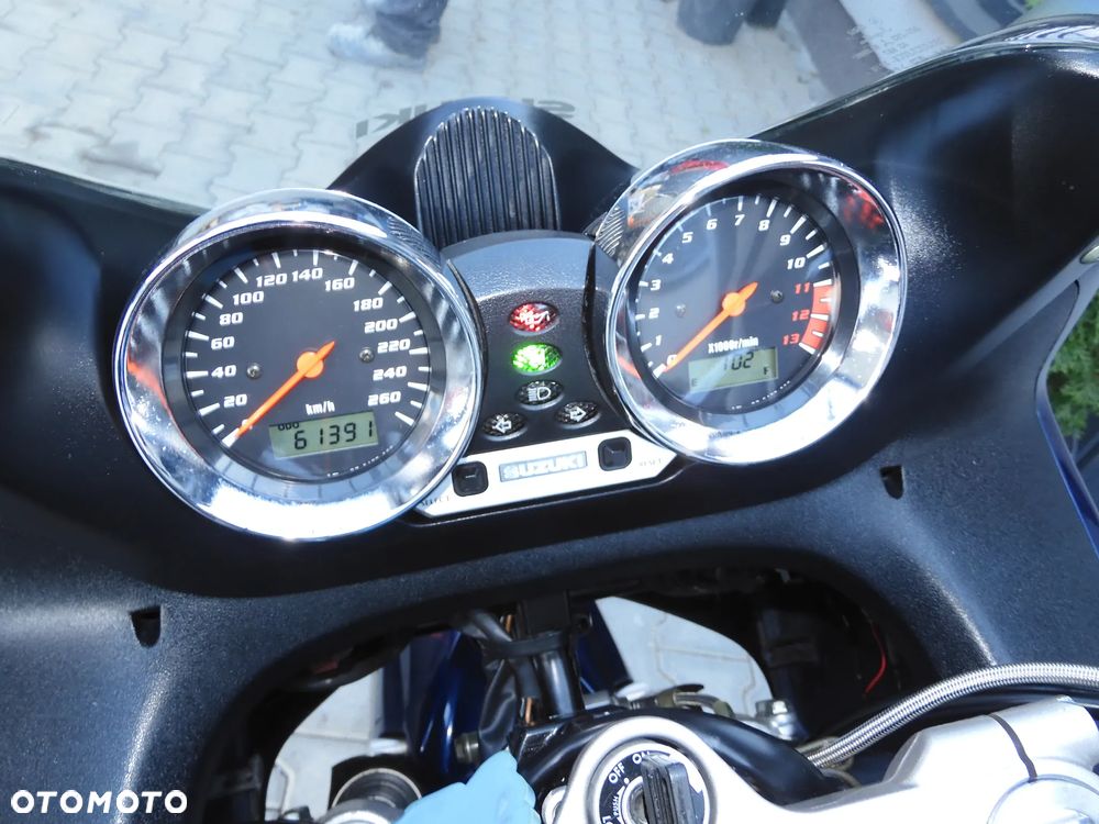 Suzuki Bandit - 27