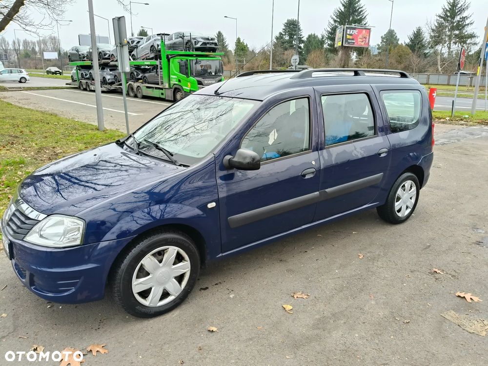 Dacia Logan 1.5 dCi Laureate - 1